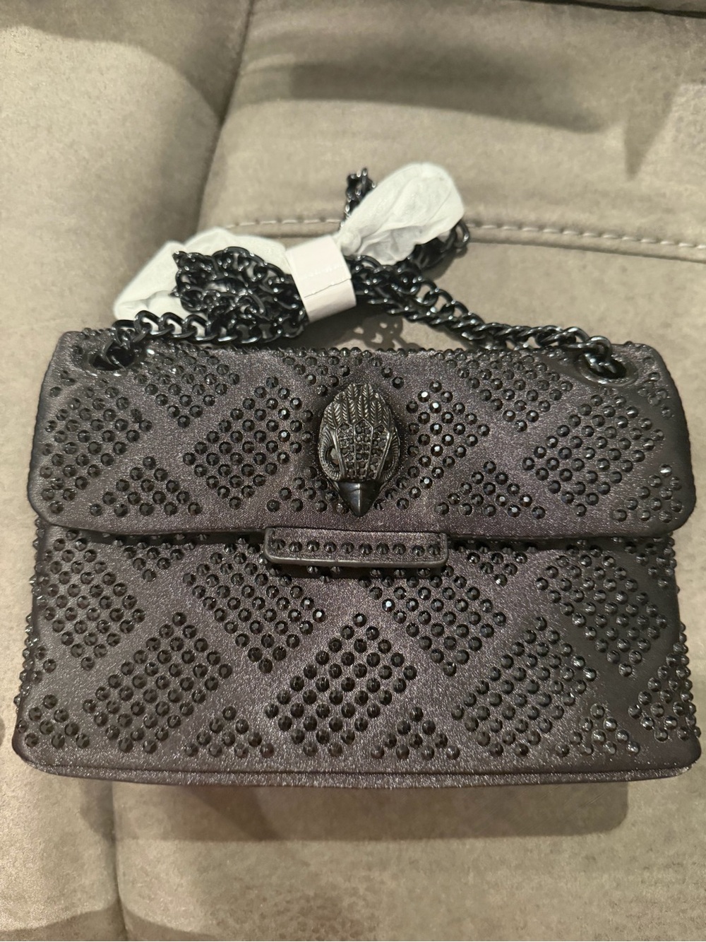 New Kurt Geiger Black Studded Quilted Shoulder Bag with Chain Strap - Picture 3 of 7
